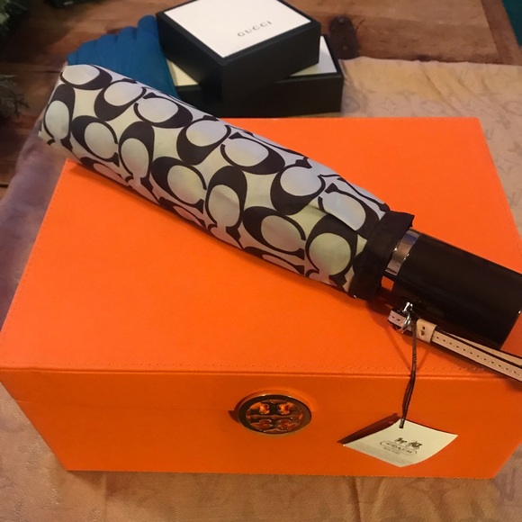 SOLD‼️Coach Signature Legacy Stripe Umbrella - Picture 2 of 4